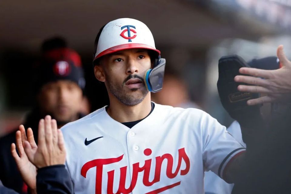 国际比赛日芝加哥公牛调整名单以备欧篮联，状态回暖环节打磨，气氛紧张，资深球员宣示担当